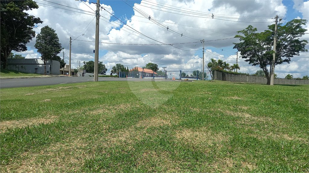 Terreno à venda no condomínio Village Ipanema 2, Araçoiaba da Serra - SP