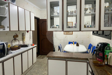 Casa à venda com 4 quartos, sendo 1 suíte, em Jardim Rincão, Arujá, SP