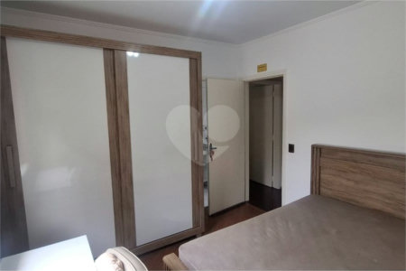 Casa à venda com 4 quartos, sendo 3 suítes, em Vila Aurora (zona Norte), São Paulo, SP