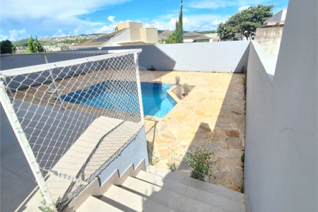 Casa à venda com 4 suítes no condomínio Terras de São Francisco, Vinhedo - SP