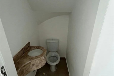 Sobrado à venda com 3 quartos, sendo 1 suíte,  em Butantã, São Paulo, SP