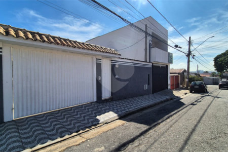 Casa à venda com 4 quartos em Vila Progresso, Sorocaba, SP