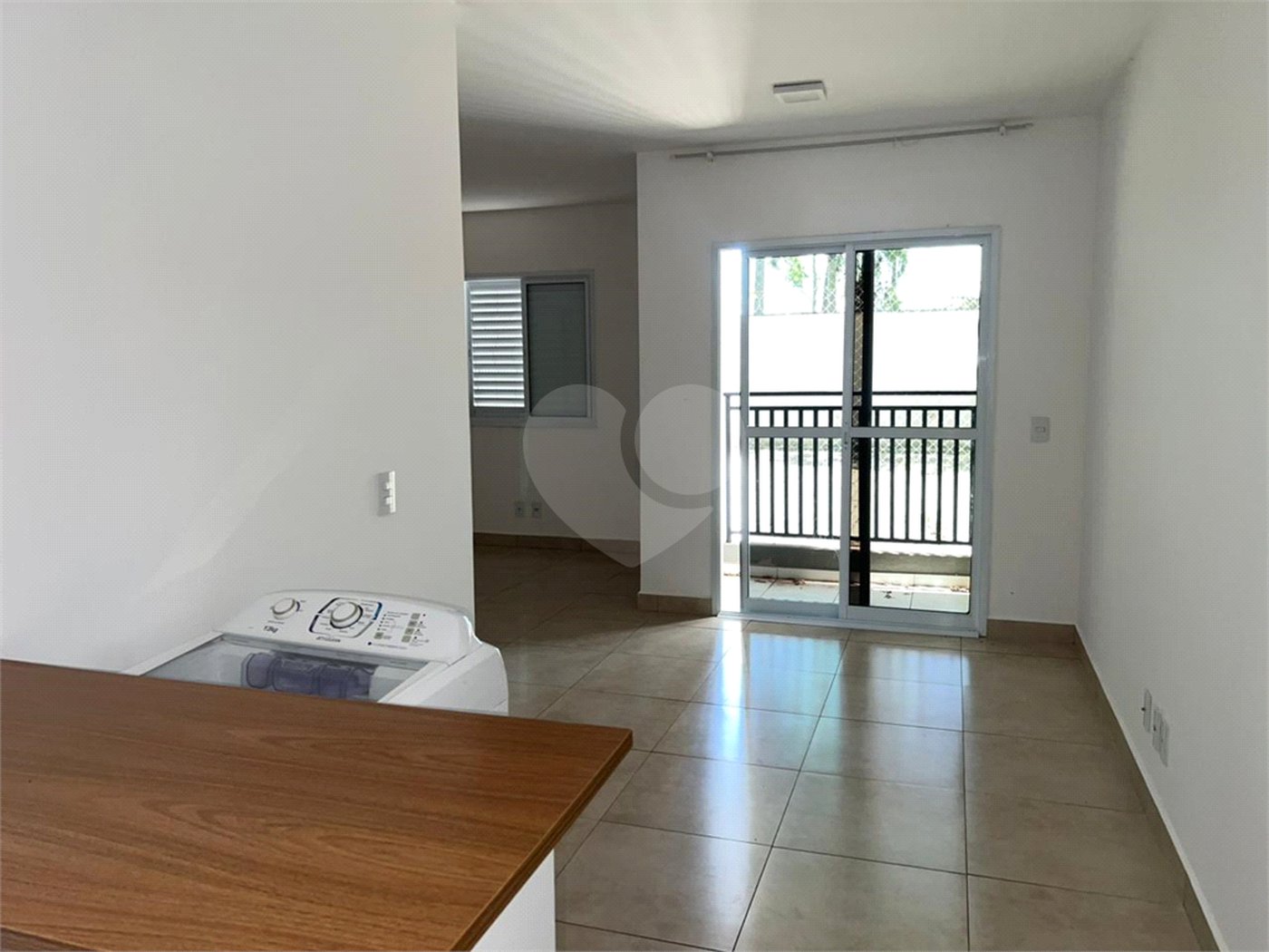 Apartamento à venda com 2 quartos, sendo 1 suíte, em Caguassu, Sorocaba, SP