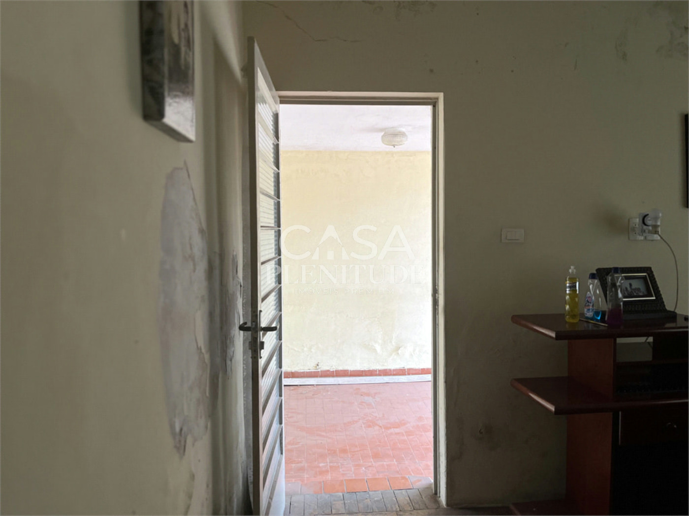 Casa Térrea à venda com 4 quartos, sendo 1 suíte,  em Vossoroca, Votorantim, SP