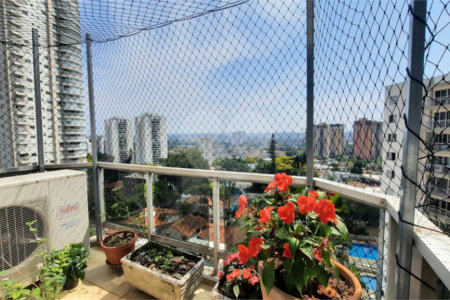 Apartamento à venda com 3 quartos, sendo 1 suíte, em Jardim Marajoara, São Paulo, SP