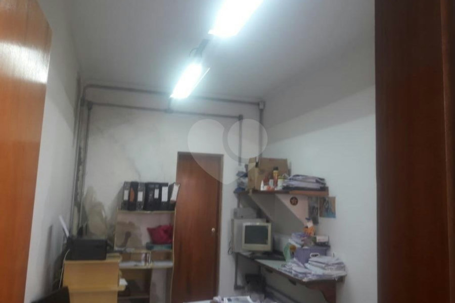 Prédio à venda em Santana, São Paulo, SP