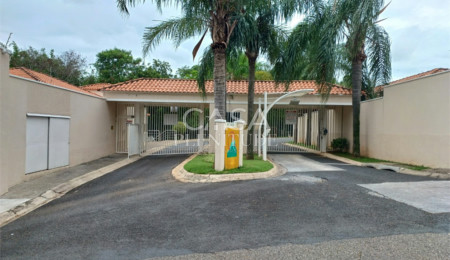 Casa em condomínio à venda com 2 suítes em Boa Vista, Sorocaba, SP