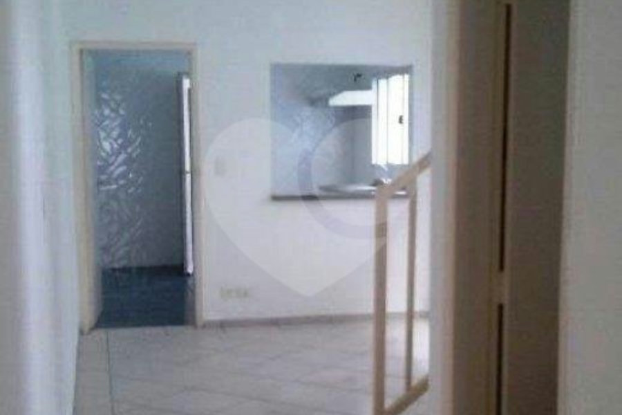Sobrado à venda com 3 suítes em Mooca, São Paulo, SP