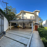 Casa à venda com 4 suítes em Vila Santo Antônio, Cotia, SP