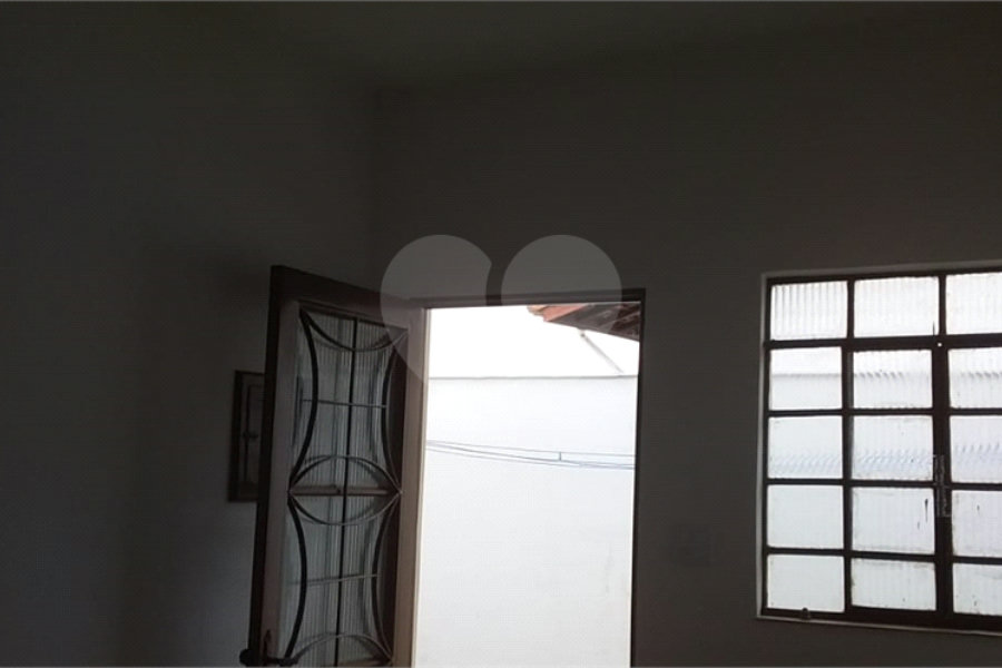 Casa Térrea à venda com 3 quartos em Santa Teresinha, São Paulo, SP