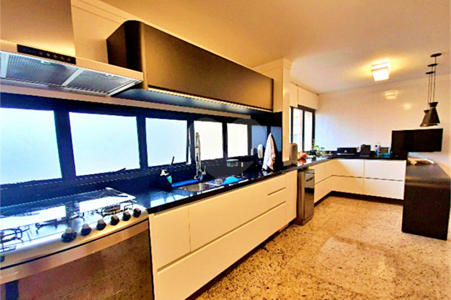 Apartamento à venda com 4 quartos, sendo 3 suítes, em Santana, São Paulo, SP