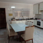 Sobrado à venda com 3 quartos, sendo 1 suíte,  em Vila América, Santo André, SP