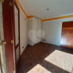 Casa à venda com 5 quartos, sendo 1 suíte, no condomínio Alpes de Mairiporã, Mairiporã - SP