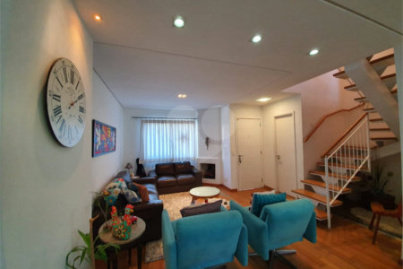 Casa à venda com 3 suítes no condomínio Sunríse, São Paulo - SP