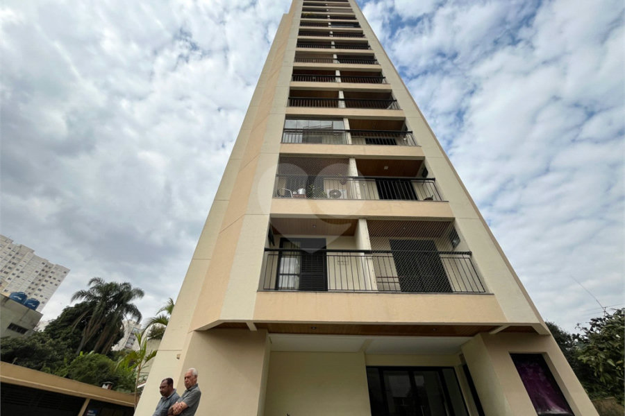 Apartamento à venda com 3 quartos, sendo 1 suíte, em Santana, São Paulo, SP