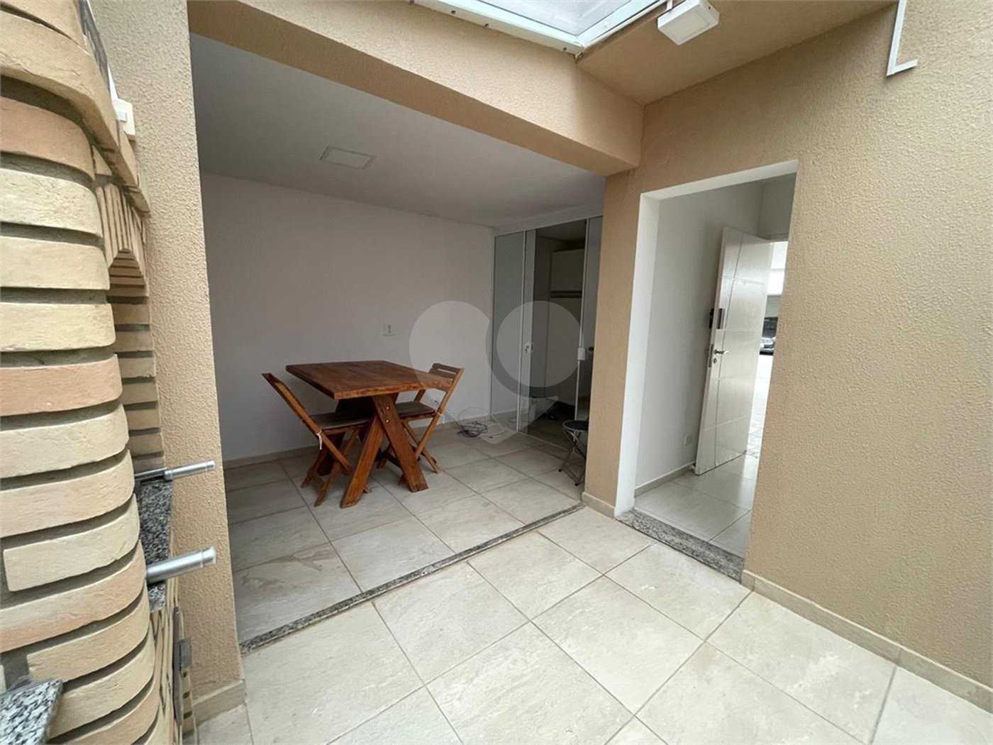 Casa à venda com 2 quartos, sendo 1 suíte, no condomínio Firenze, Sorocaba - SP