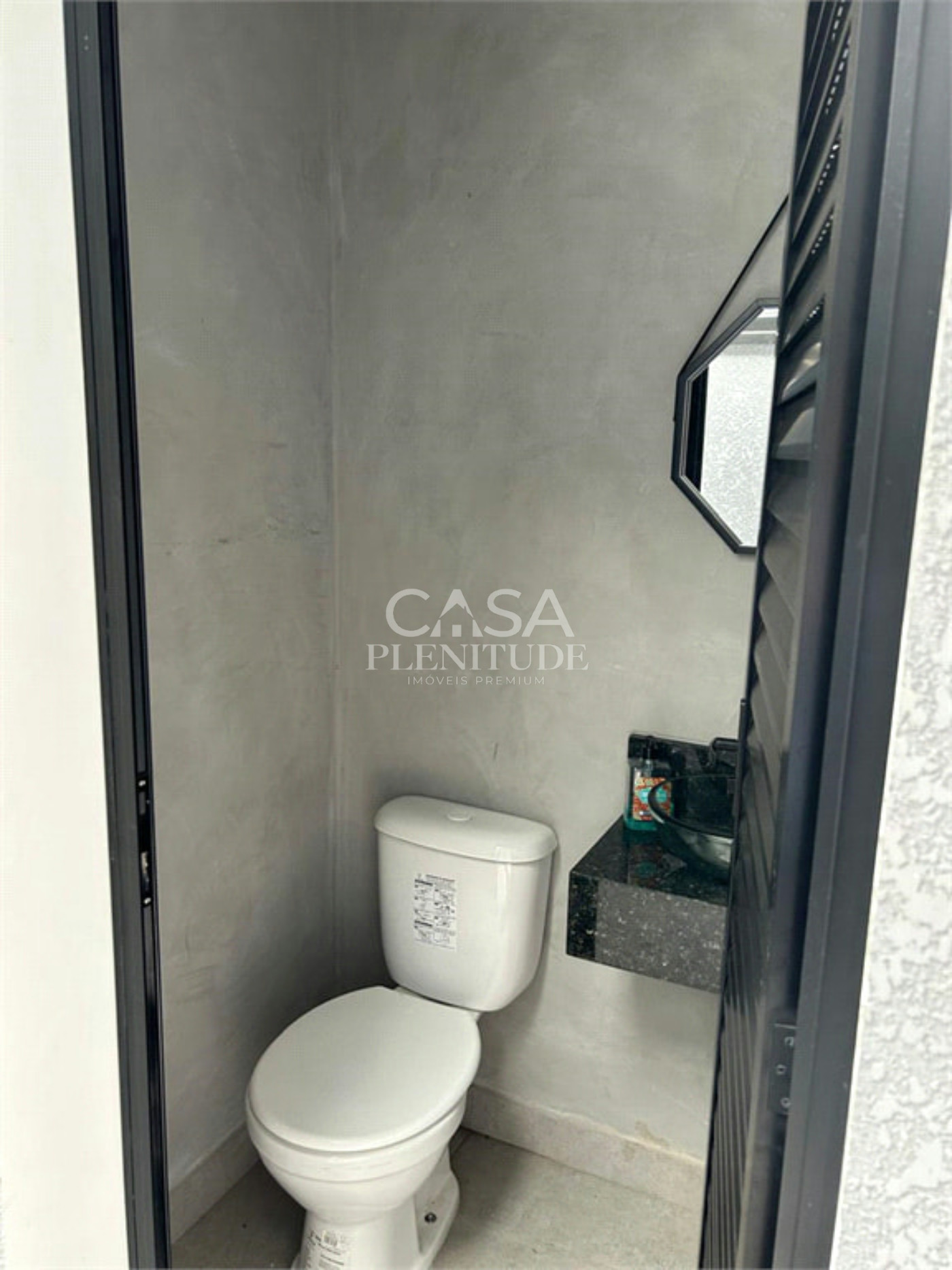 Terreno em condomínio à venda com 3 quartos, sendo 1 suíte,  em Cajuru do Sul, Sorocaba, SP