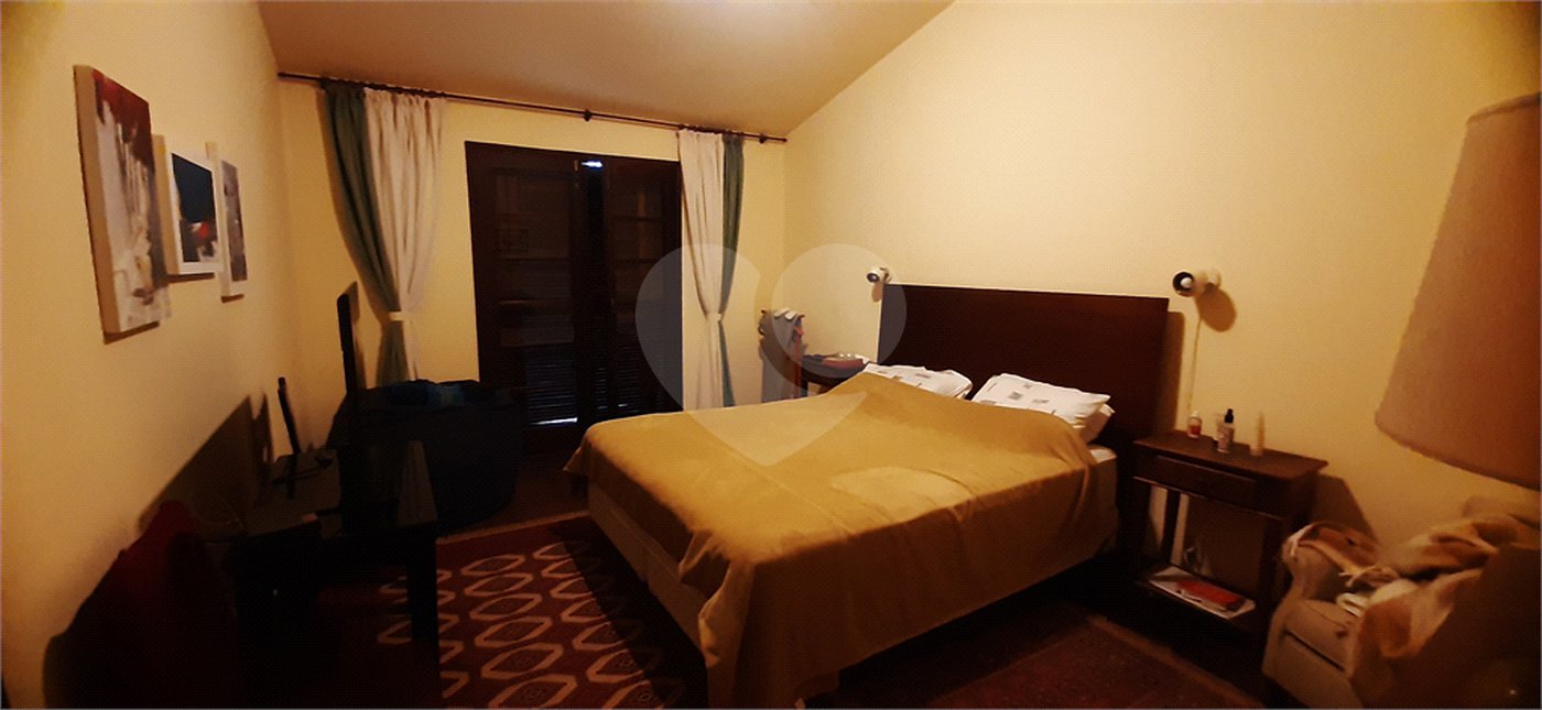 Casa Térrea à venda com 4 quartos, sendo 2 suítes, em Serra da Cantareira, Mairiporã, SP