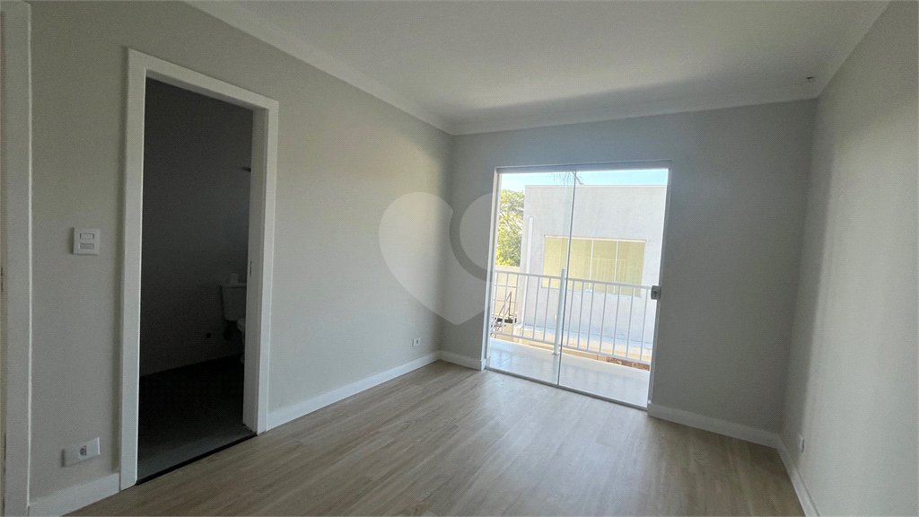 Sobrado à venda com 4 quartos, sendo 3 suítes, em Jardim Paulista, Atibaia, SP