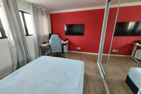 Casa à venda com 5 quartos, sendo 2 suítes,  em Jardim Bonfiglioli, São Paulo, SP