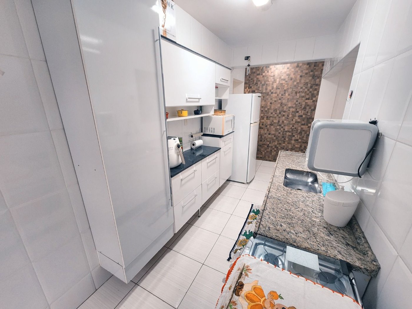 Apartamento com 2 dormitórios à venda, 86 m² por R$ 639.000,00 - Gonzaga - Santos/SP