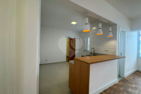Apartamento à venda com 2 quartos, sendo 1 suíte, em Cambuci, São Paulo, SP