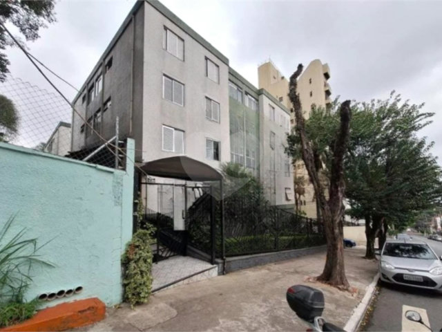 Apartamento à venda com 2 quartos, sendo 1 suíte,  em Vila Ester (zona Norte), São Paulo, SP