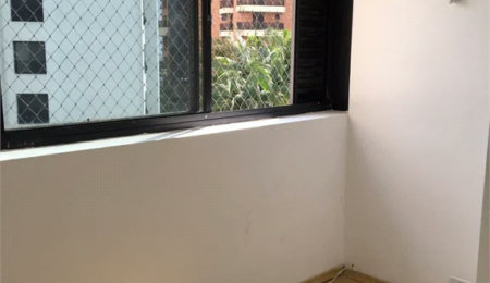 Apartamento à venda com 3 quartos, sendo 1 suíte, em Jardim Parque Morumbi, São Paulo, SP