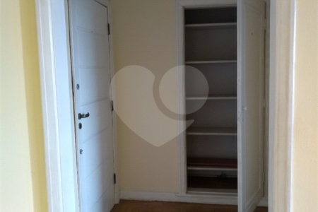 Apartamento à venda com 2 quartos em Barra Funda, São Paulo, SP