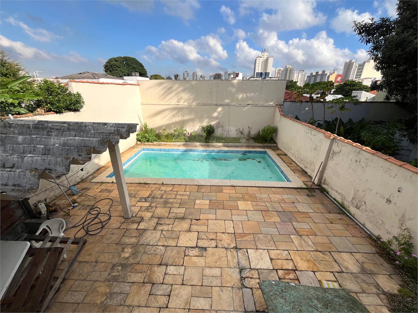 Sobrado à venda com 4 quartos, sendo 2 suítes,  em Vila Mariana, São Paulo, SP