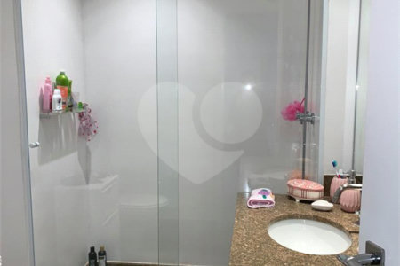Apartamento à venda com 4 suítes em Vila Suzana, São Paulo, SP