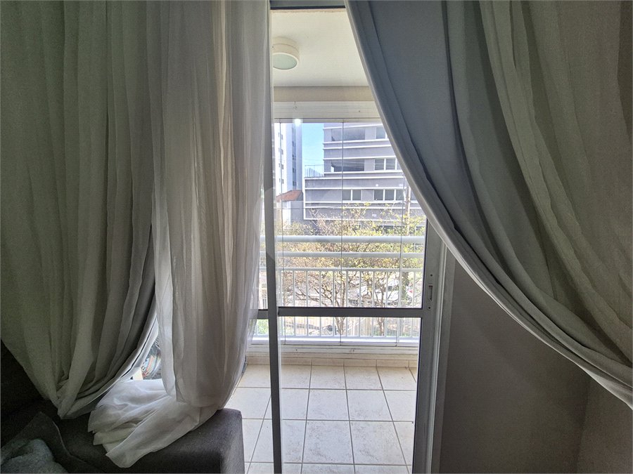 Apartamento à venda com 2 quartos, sendo 1 suíte, em Lapa, São Paulo, SP