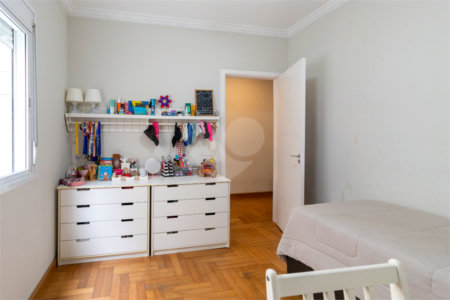 Casa à venda com 3 quartos, sendo 1 suíte, em Vila Monumento, São Paulo, SP