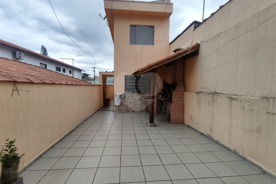 Sobrado à venda com 3 quartos, sendo 1 suíte, em Tremembé, São Paulo, SP