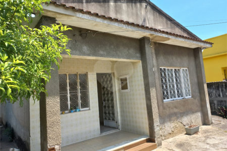 Casa Térrea à venda com 3 quartos em Campo Grande, Rio de Janeiro, RJ