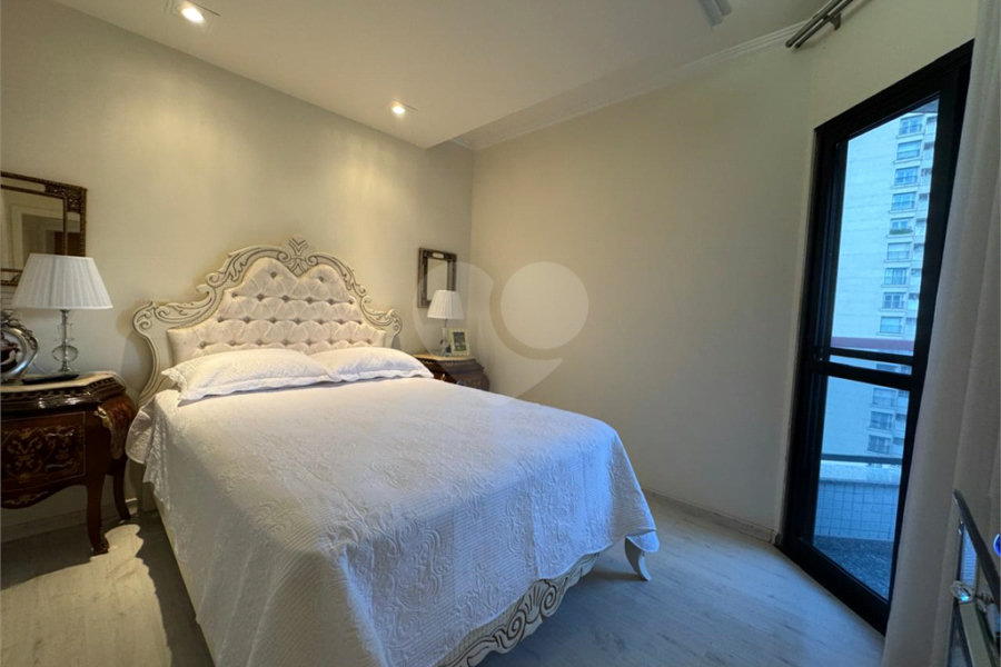 Apartamento à venda com 3 quartos, sendo 1 suíte, em Santana, São Paulo, SP