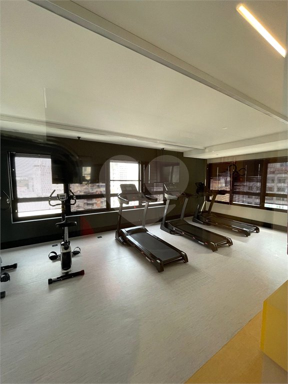 Apartamento à venda ou para alugar com 1 suíte em República, São Paulo, SP