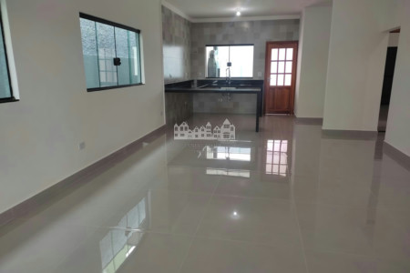 Casa térrea à venda com 3 quartos, sendo 1 suíte, em Loteamento Parque Residencial Serras de Atibaia II, Atibaia - SP
