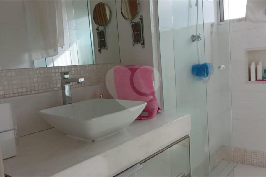 Apartamento à venda com 3 quartos, sendo 1 suíte, em Parque Novo Mundo, São Paulo, SP