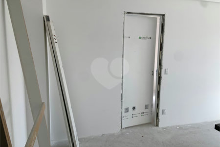 Apartamento à venda com 1 quarto em Bosque da Saúde, São Paulo, SP