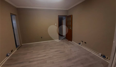 Sobrado à venda com 3 quartos, sendo 2 suítes,  em Santana, São Paulo, SP