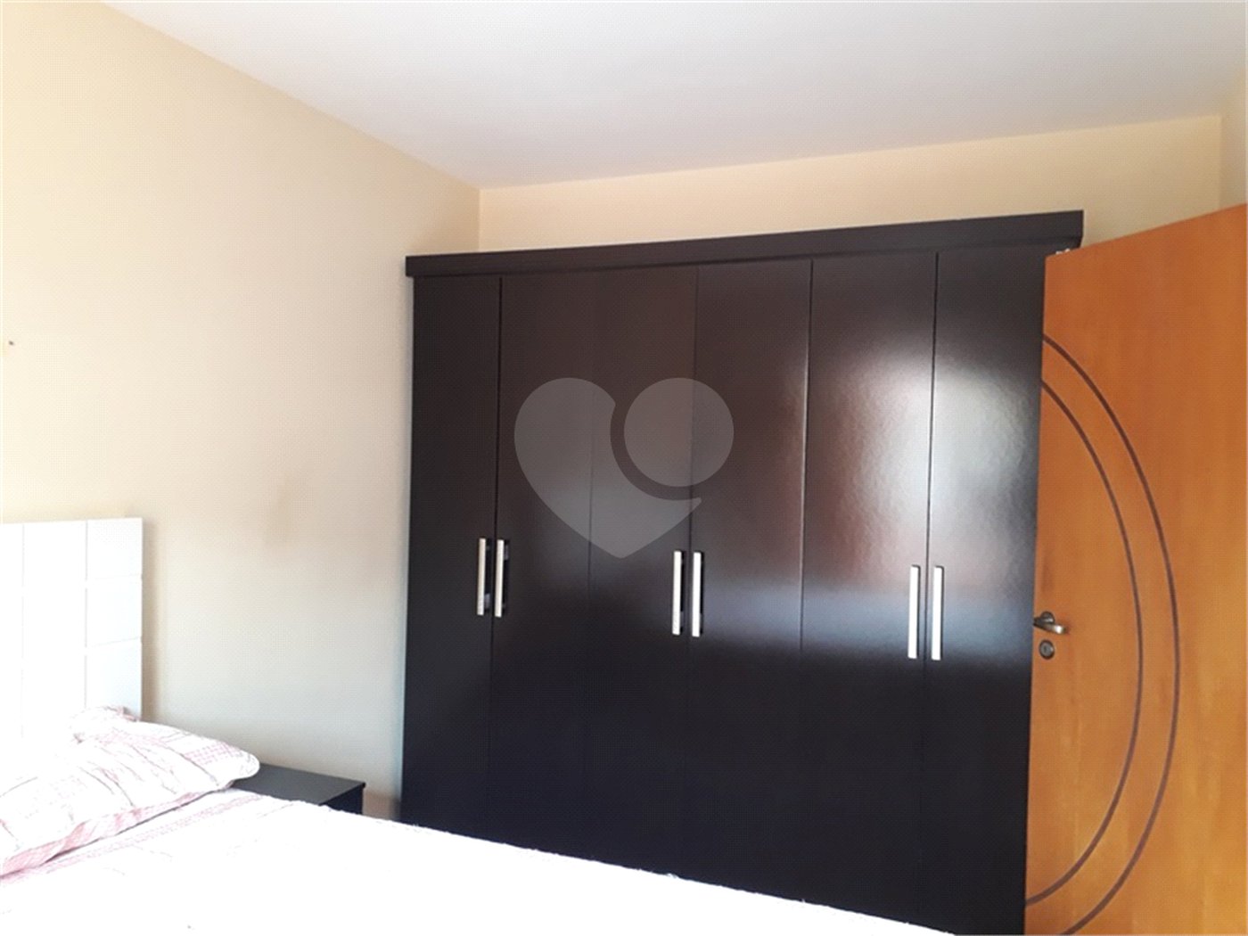 Sobrado à venda com 3 quartos, sendo 2 suítes,  em Santana, São Paulo, SP