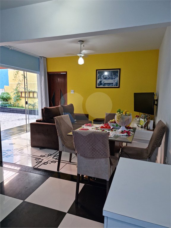 Casa à venda com 4 quartos em Parque Edu Chaves, São Paulo, SP