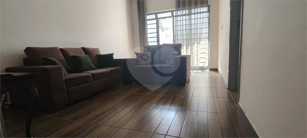 Casa à venda com 4 quartos, sendo 1 suíte, em Jardim do Estádio, Itu, SP