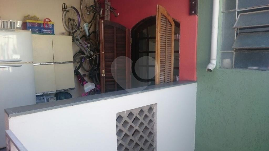 Sobrado à venda com 3 quartos, sendo 2 suítes, em Artur Alvim, São Paulo, SP
