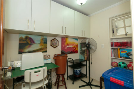 Apartamento à venda com 4 quartos, sendo 1 suíte, em Alto da Boa Vista, São Paulo, SP