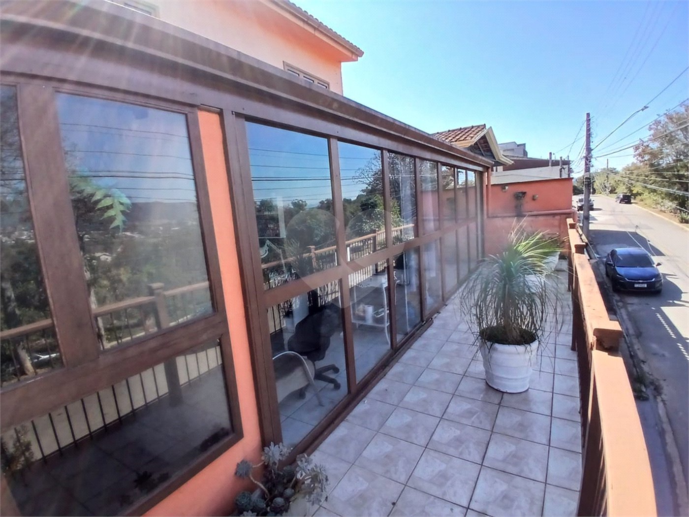 Casa à venda com 3 quartos, sendo 2 suítes, em Jardim Brogotá, Atibaia, SP