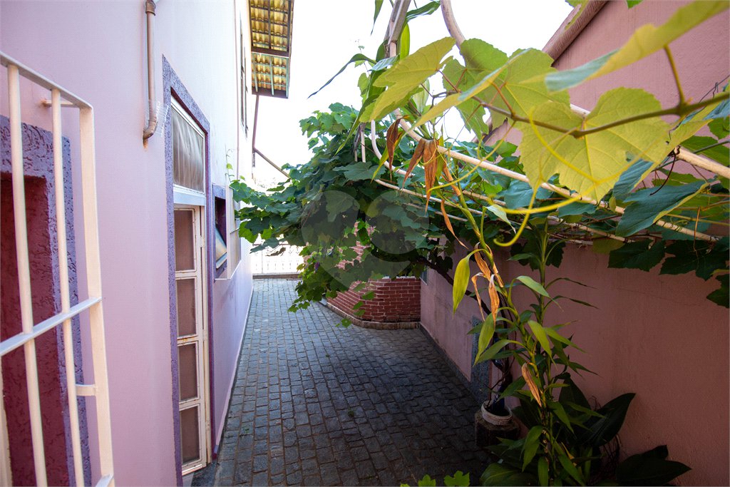 Casa à venda ou para alugar com 4 quartos, sendo 1 suíte, no Centro, São Roque, SP