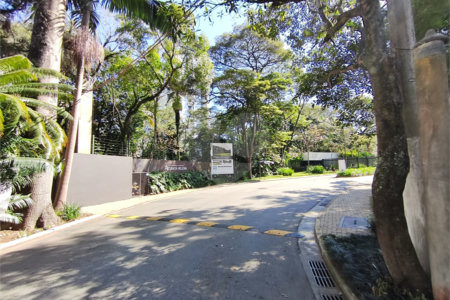 Terreno à venda com 1 suíte em Alto da Boa Vista, São Paulo, SP