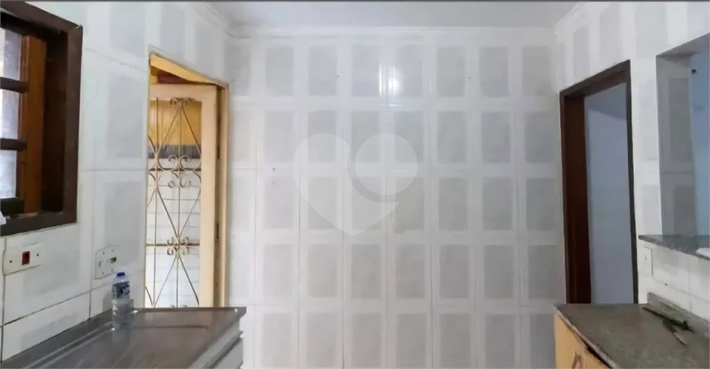 Sobrado à venda com 3 quartos em Jardim Peri Peri, São Paulo, SP